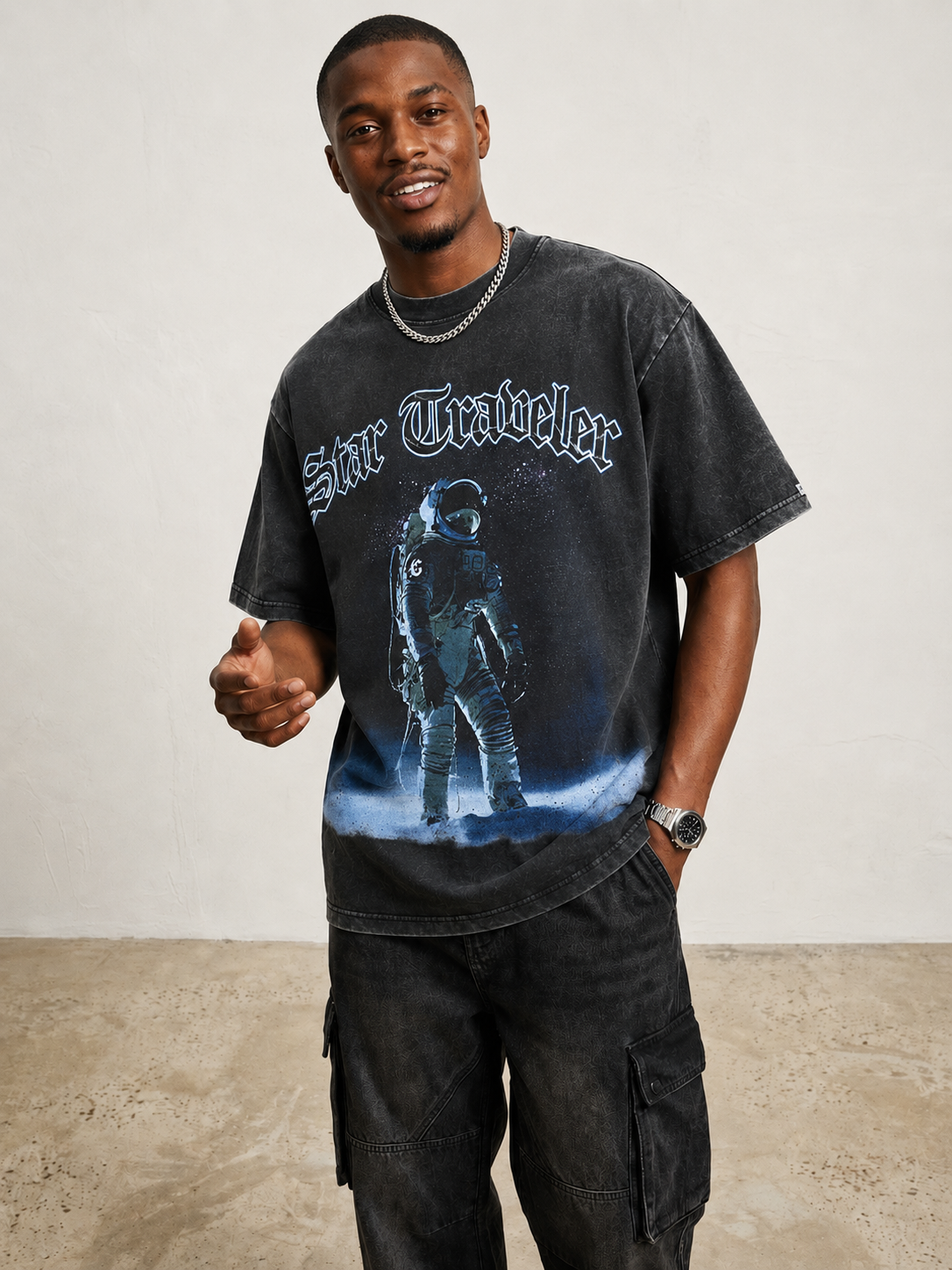 Men's Star Traveler Graphic Oversized T-Shirt