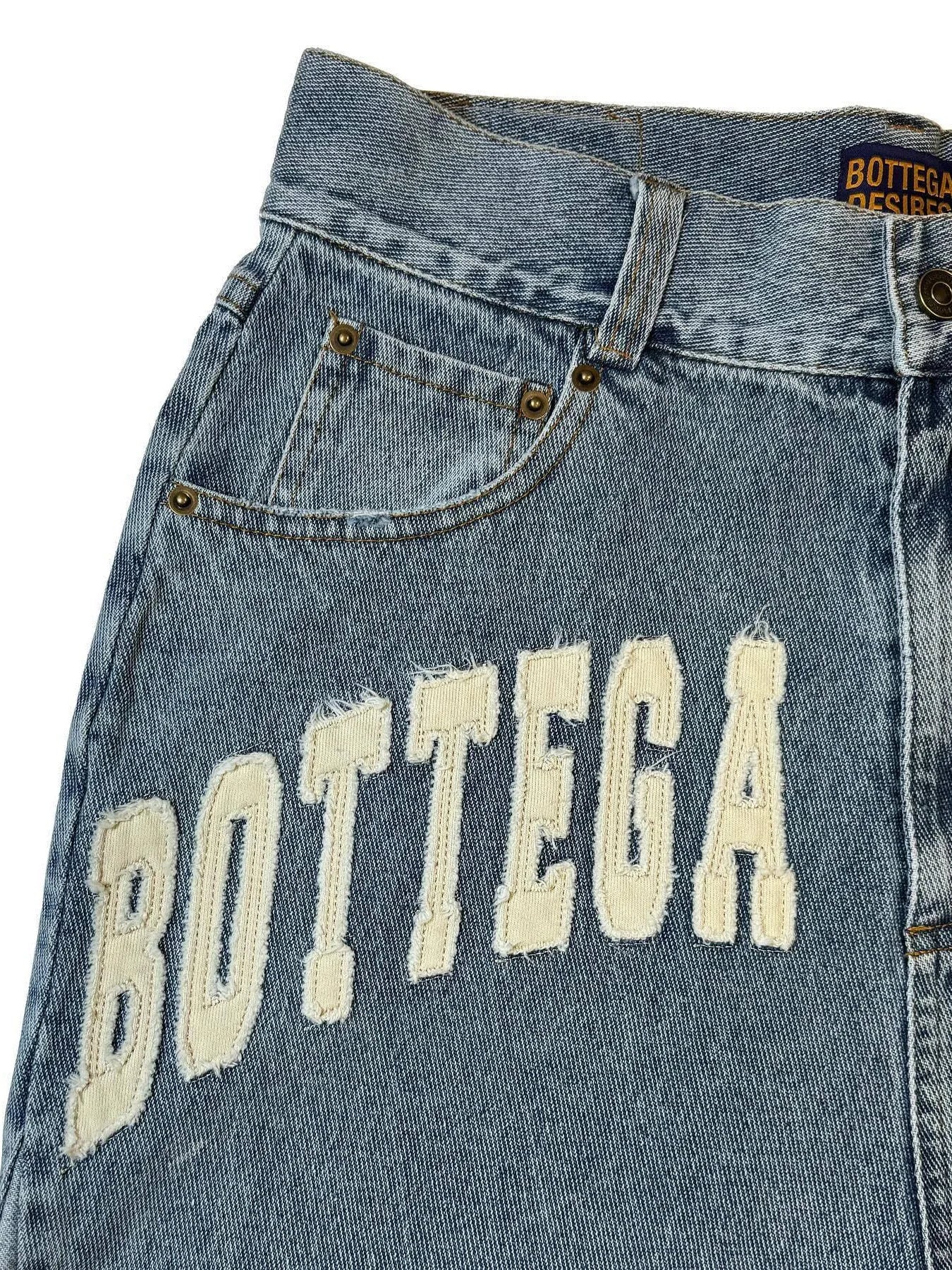 Short Vintage Raw Hem